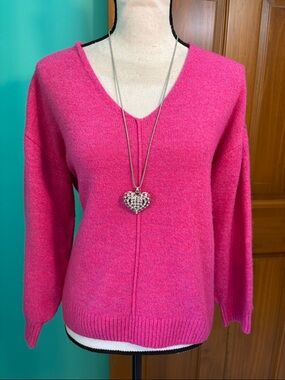 Vince Camuto Pink V-Neck Sweater